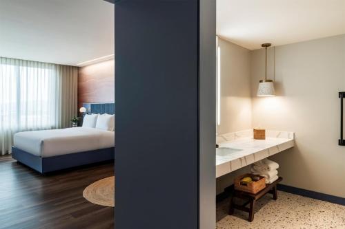 En eller flere senge i et værelse på Hyatt Centric San José Escazú