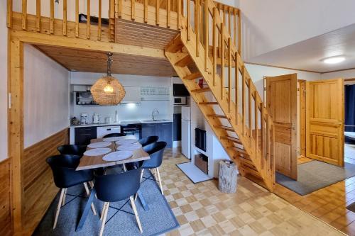 Kuchyň nebo kuchyňský kout v ubytování Kuukkeli Apartments Teerenpesue E 33