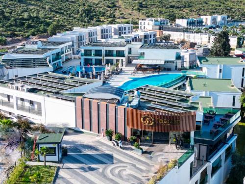 an aerial view of a city with buildings at Jasmin Elite Residence & SPA in Gümbet