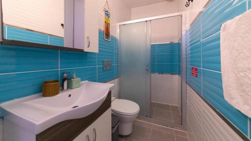 Koupelna v ubytování Derin Mavi Suit Butik Otel