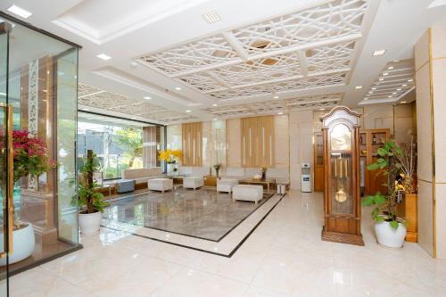 Ruang duduk di A9 Beach Hotel Da Nang