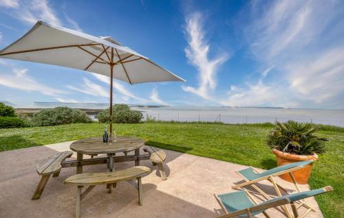 Lovely Home In Port-Des-Barques