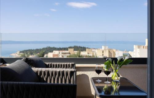 Pet Friendly Apartment In Makarska