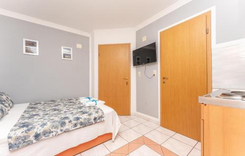 Nice Apartment In Biograd Na Moru With Wifi