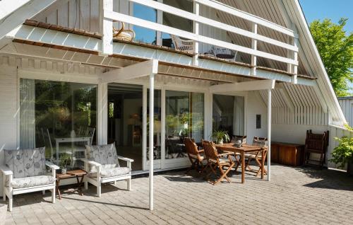 Budova, kde se prázdninový dům nachází