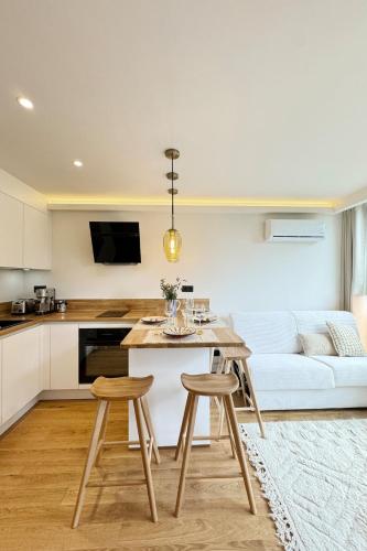 Η κουζίνα ή μικρή κουζίνα στο Les cabanes d'Anima - Suite Verveine - 30m from beach