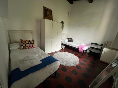 Romana 4 Bedrooms with Garden