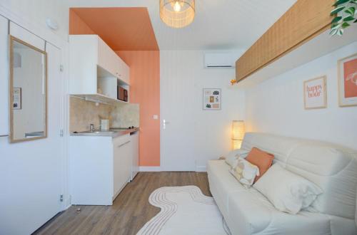 Urban - 800 m Gare- Hyper center - WiFi - Climatisé