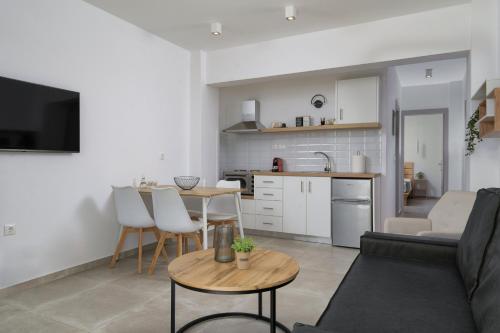 Dapur atau dapur kecil di Aspras Luxury Apartments