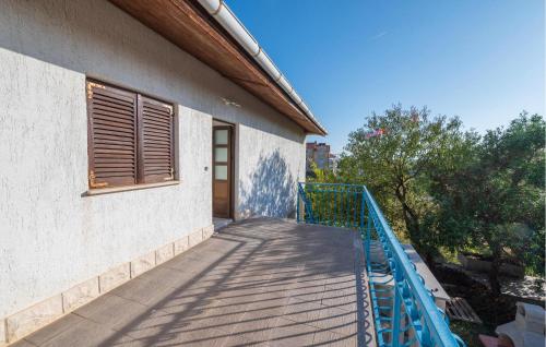 3 Bedroom Amazing Apartment In Trogir