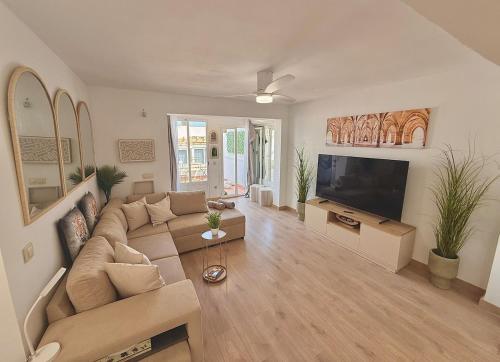 ATICO 4 con Terraza en Centro, Casco Histórico con Aire Acondicionado y Wifi