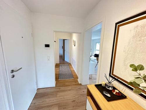 Φωτογραφία από το άλμπουμ του AB2 OG I Top-Wohnung mit Balkon & privatem Eingang I Garage I 3 Min zur S-Bahn - Nähe Messe Stuttgart & Daimler - Ideal für Geschäftsreisende, Familien & Projektteams σε Ehningen