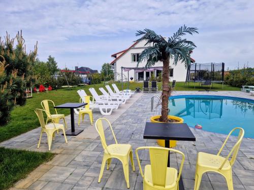 Mazurskie Wzgórze BIS z basenem