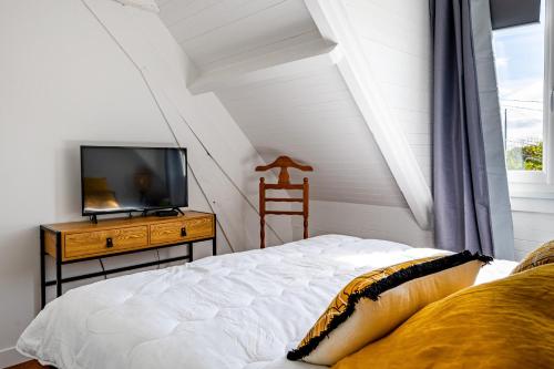 Postel nebo postele na pokoji v ubytování La Parenthèse Enchantée – 10 pers