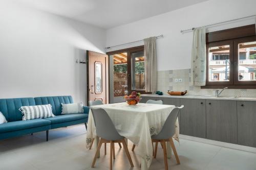 Posezení v ubytování Iliana Apartments