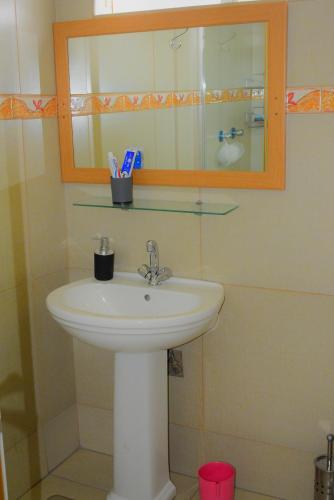 Ένα μπάνιο στο Yaseens B&B