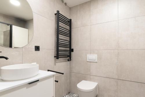 HostWise - Modern Flat in Boavista