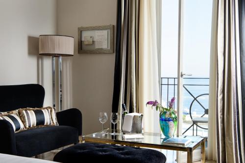 Posedenie v ubytovaní Villa Marina Capri