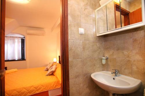 Koupelna v ubytování Rooms & Studio Stipcic