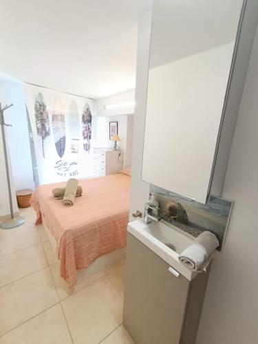 Galeriebild der Unterkunft Dúplex en planta baja a pie de playa in Cullera