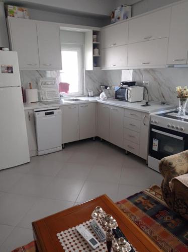 Kuhinja ili čajna kuhinja u objektu Maison familiale