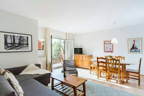 Olympia by Cardi Suites.