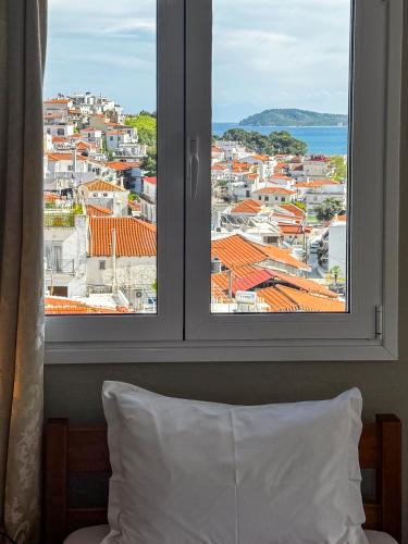 Skiathos Platis House
