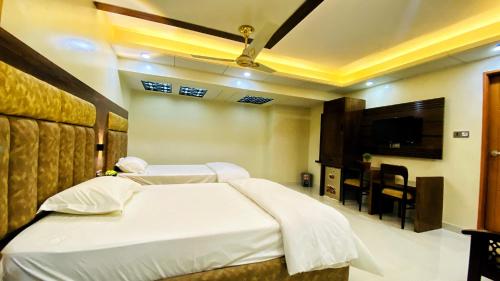 Imagen de la galería de Hotel Holiday Park International Limited Cumilla, en Comilla