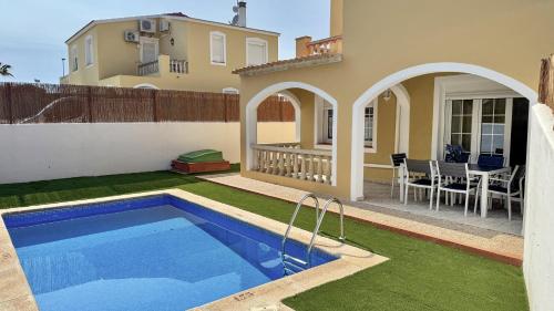 Chalet Villafranca Menorca con piscina privada