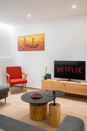 Exclusive 3-Bedroom Haven in Kolonaki Center