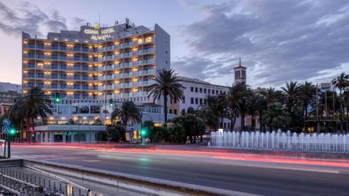 Το κτήριο όπου στεγάζεται  το ξενοδοχείο