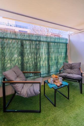 Photo de la galerie de l'établissement Room 007, Balnéothérapie et miroirs aux Beaux-Arts, à Montpellier