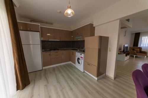 Dapur atau dapur kecil di Belya Apart Hotel