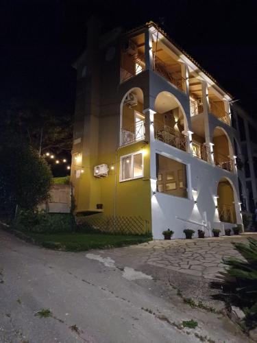 IL TRAMONTO APARTMENTs 2