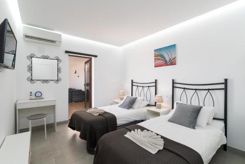 Villa Michelle - LH114 By Villas Now Ltd