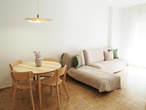 Betonica Stays Cambrils