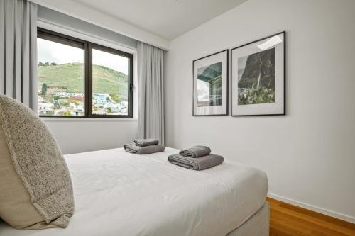 Ajuda I - Penthouse by Pausa Holiday Rentals