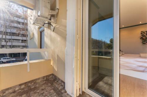 Salou-Alboran-Central-Pool-2bed-PortAventura-AA-WiFi18
