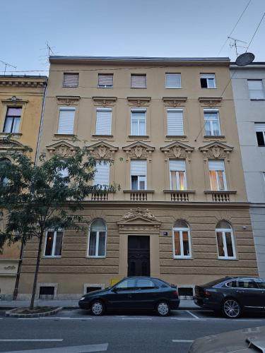 Poppy Apartments Zagreb (MINT)