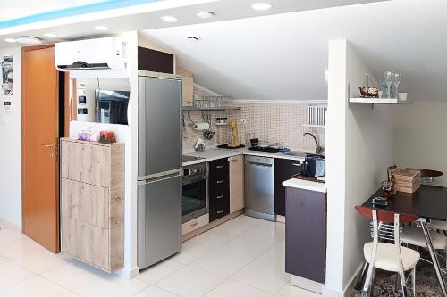 Metaxenia's apartment 302