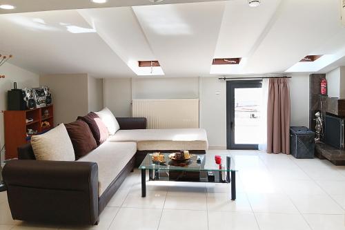 Metaxenia's apartment 302