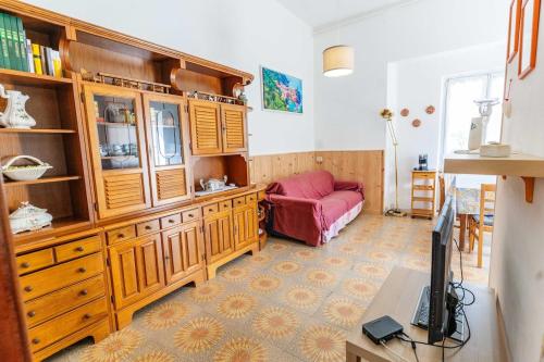 Gambar di galeri bagi La casa di Pippo-Moneglia-Garden-wifi-parking-barbecue di Moneglia