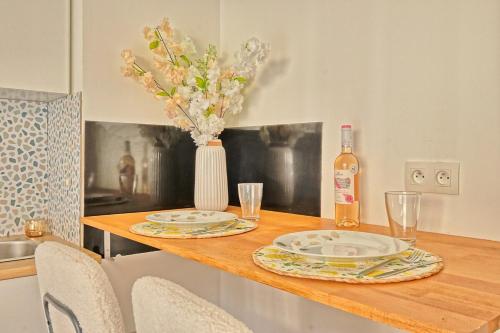 Photo de la galerie de l'établissement Charmant Appartement Terrasse Melun 25min Paris, à Melun