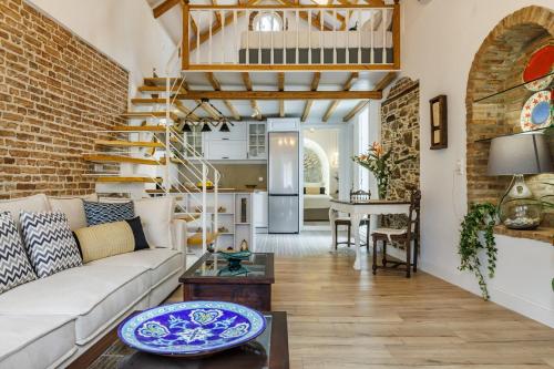 Blue Heaven Loft House