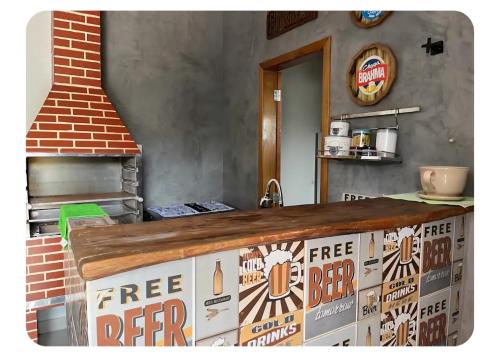 Η κουζίνα ή μικρή κουζίνα στο Cantinho do Aconchego