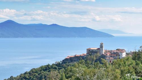 Studio apartment Peršić