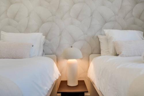 Luxury Apt. Aranya Estepona Pool and Parking photo 18