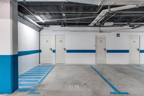 Luxury Apt. Aranya Estepona Pool and Parking photo 27