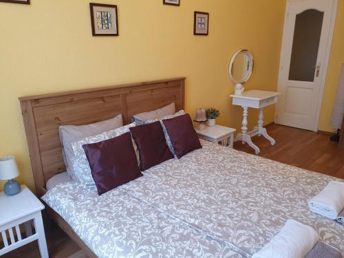 Astoria Central Home