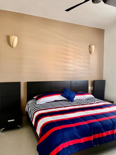 Postel nebo postele na pokoji v ubytování Oceanview Condo - PuntaArrocito C201